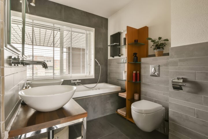 New Bathroom Refurbishment Modern Style